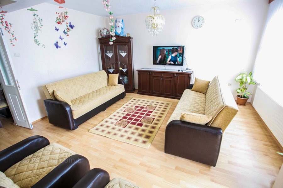 Beyaz Ev Apart Pansiyon ·