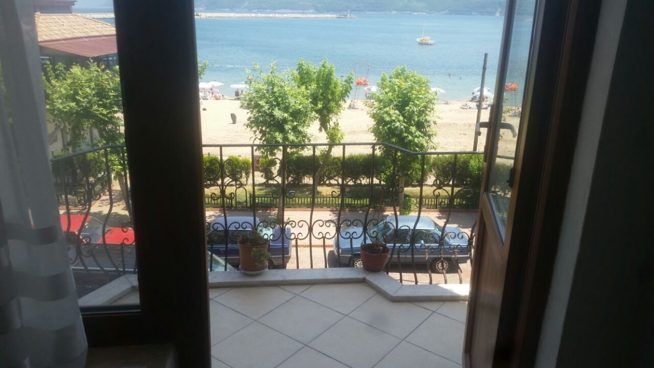 Turanlar Apart Ev Pansiyonu ·